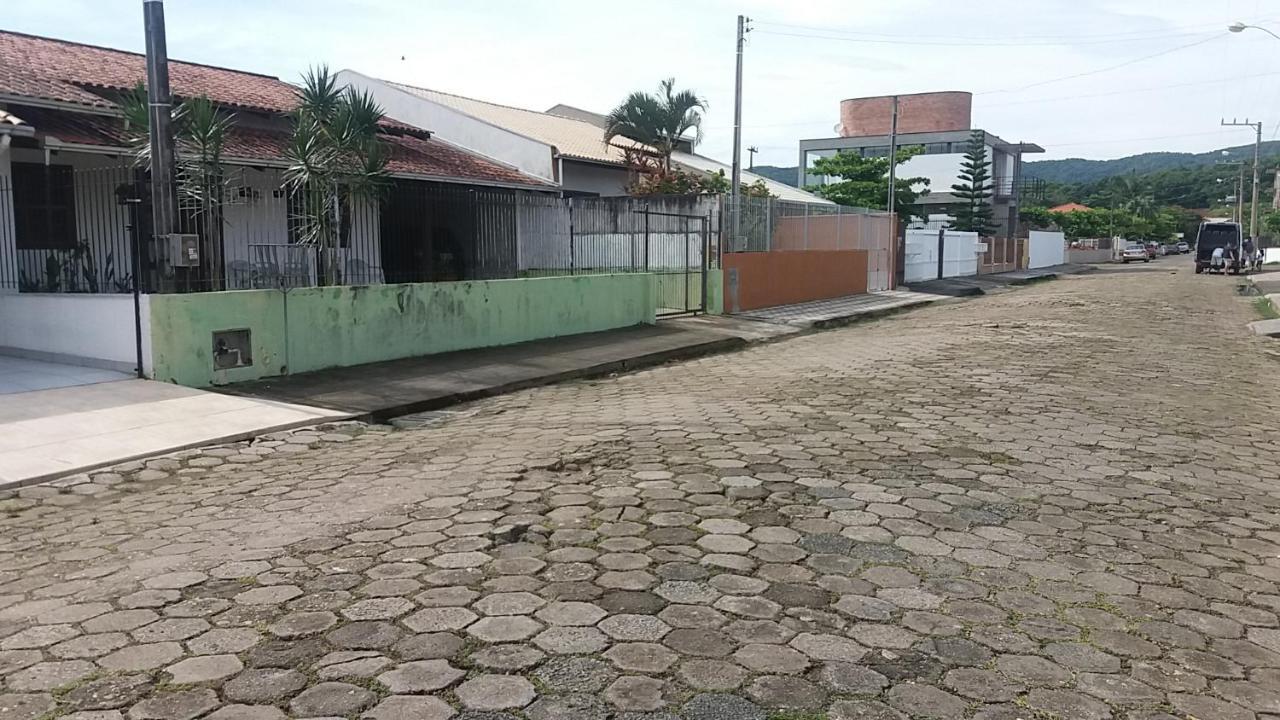 佩尼亚Casa Temporada Beto Carrero别墅 外观 照片